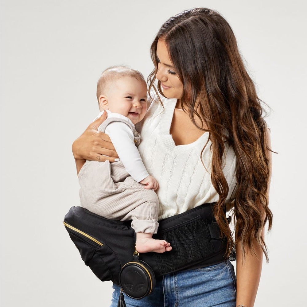 Tushbaby baby carrier NWT